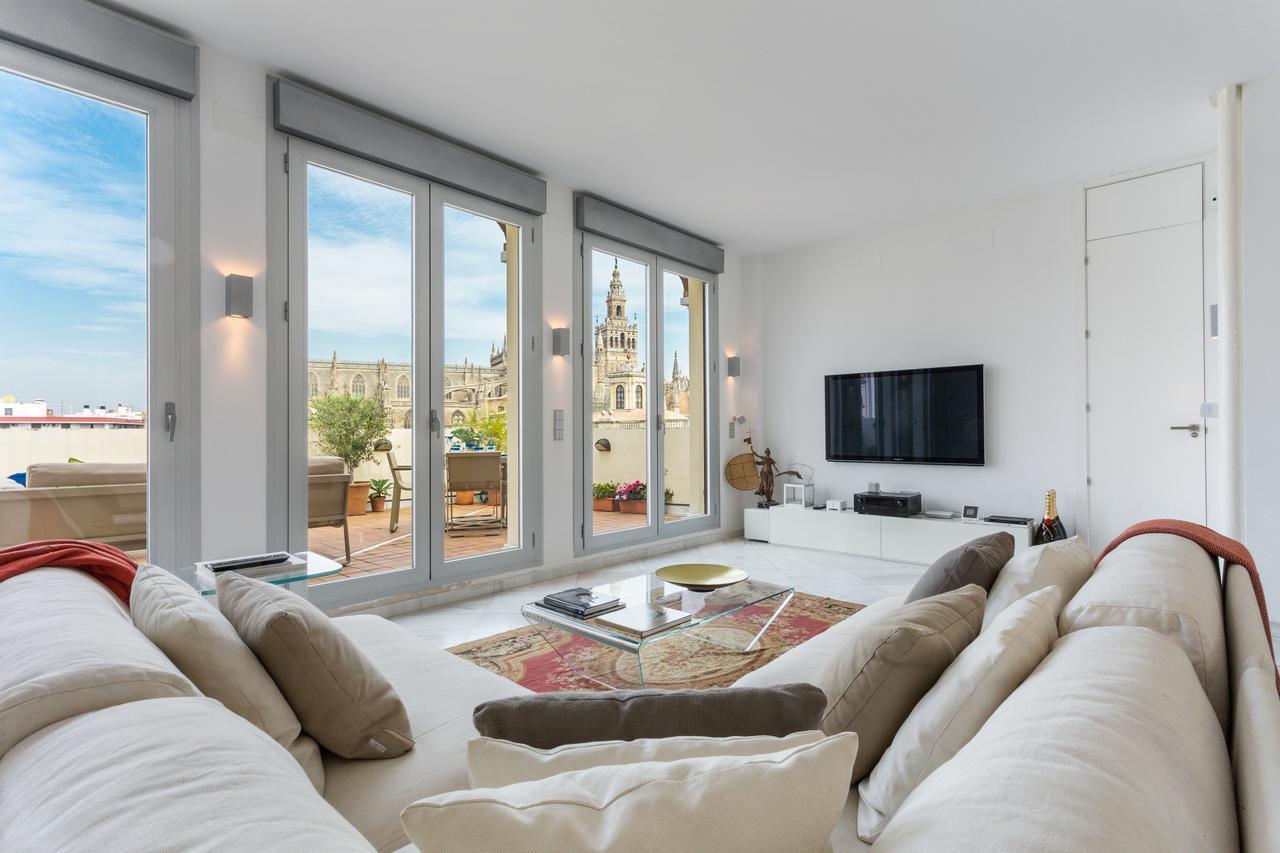 Puerta Del Leon Apartment Sevilla Exterior foto